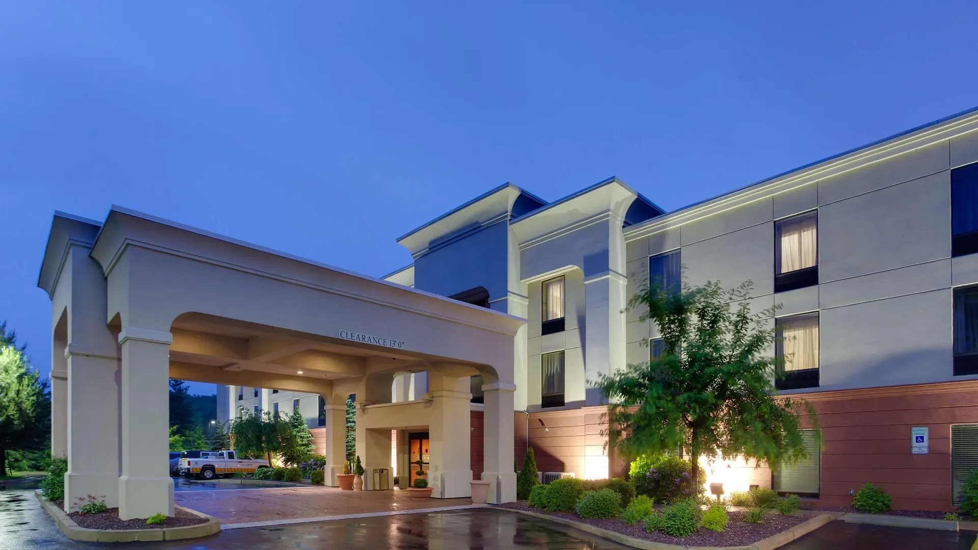 4 Hampton by Hilton Hotels in Massachusetts Worth Booking