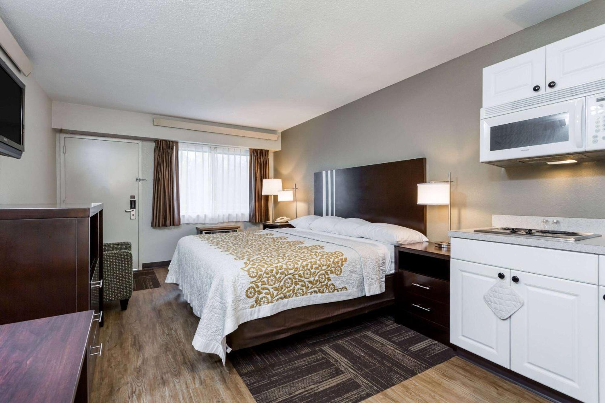 4 Smart Budget Hotels Near Susquehanna Art Museum Worth Booking